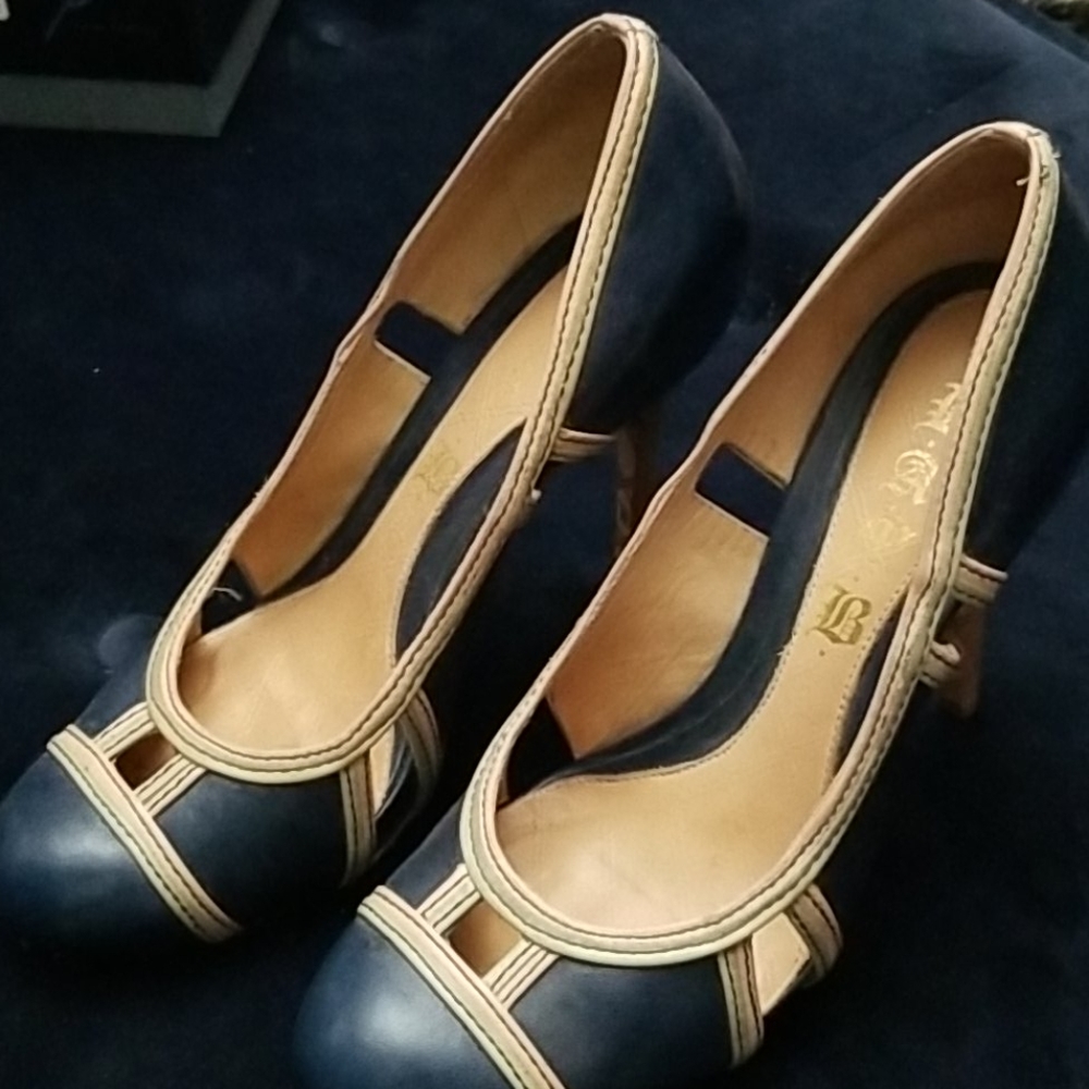 LAMB heels